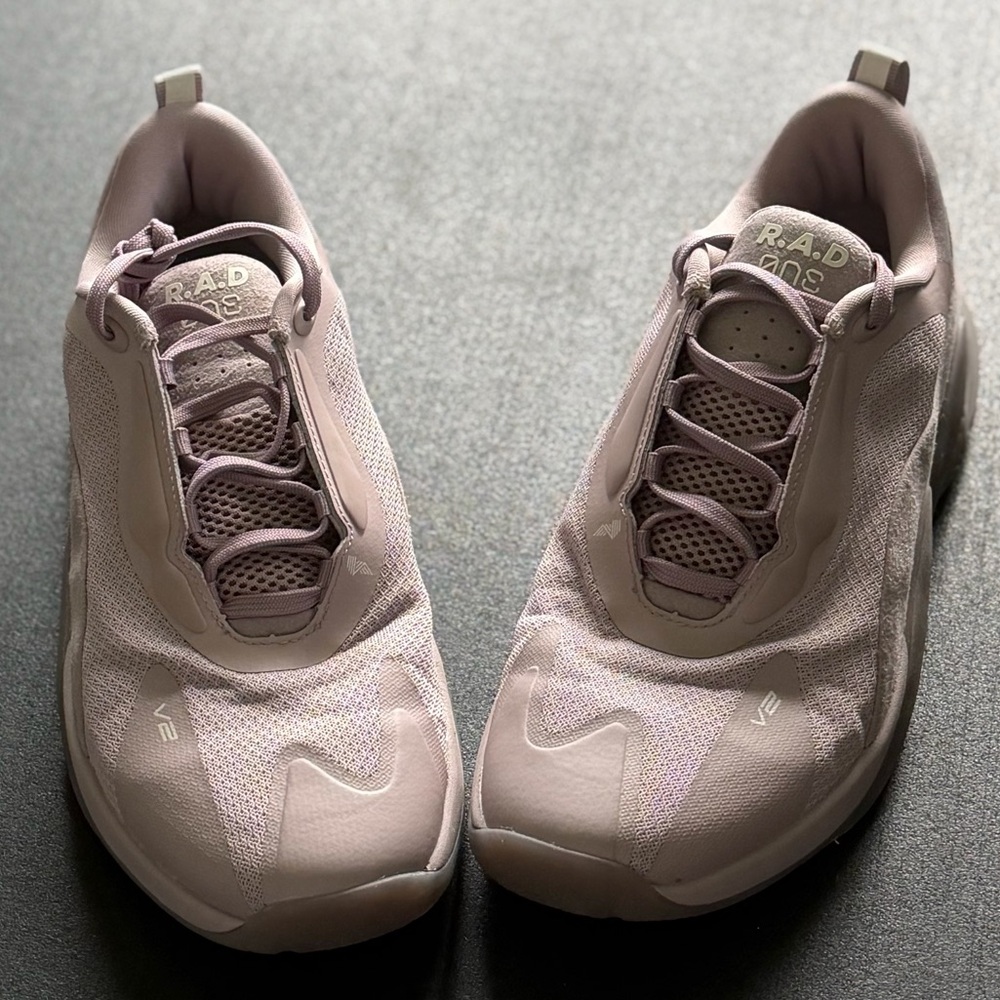 RAD One V2 - Picture 2 of 4